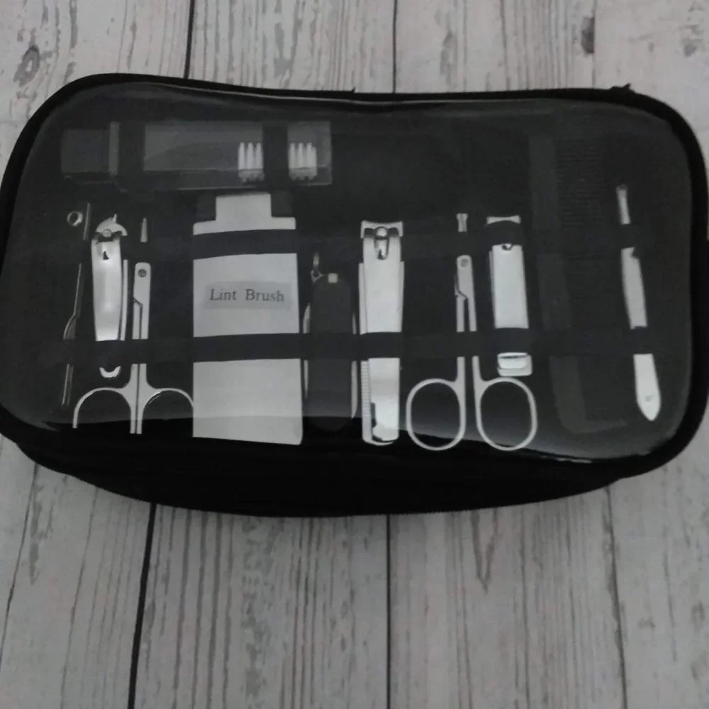 Grooming Kit - Picture 7 of 12